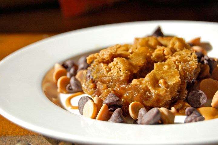 Em the Baker: GF Peanut Butter Swirled Blondies