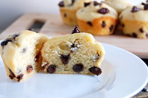Gluten Free Chocolate Chip Muffins {incredibly fluffy, perfect anytime of day!} | emthebaker.com