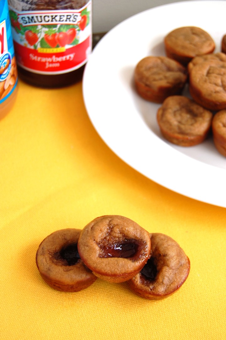 Flourless PB&J Blender Muffins | emthebaker.com