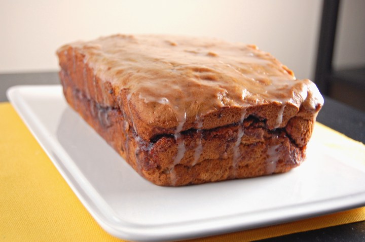 Gluten Free Apple Cinnamon Swirl Banana Bread | emthebaker.com