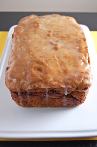 Gluten Free Apple Cinnamon Swirl Banana Bread | emthebaker.com