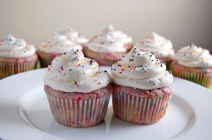 Gluten Free Funfetti Cupcakes | emthebaker.com