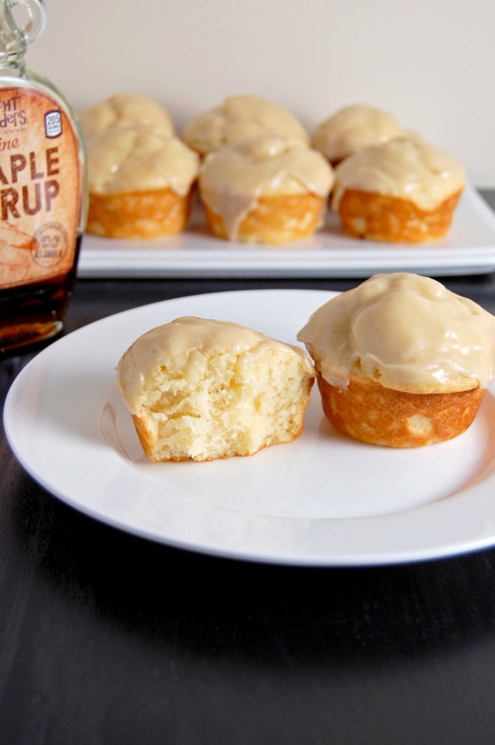 Gluten Free Mini Maple Yogurt Cakes {soft maple cakes topped with a sweet maple glaze, heavenly!} | emthebaker.com